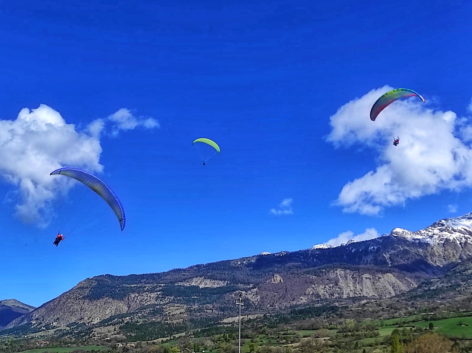 vol parapente serreponcon